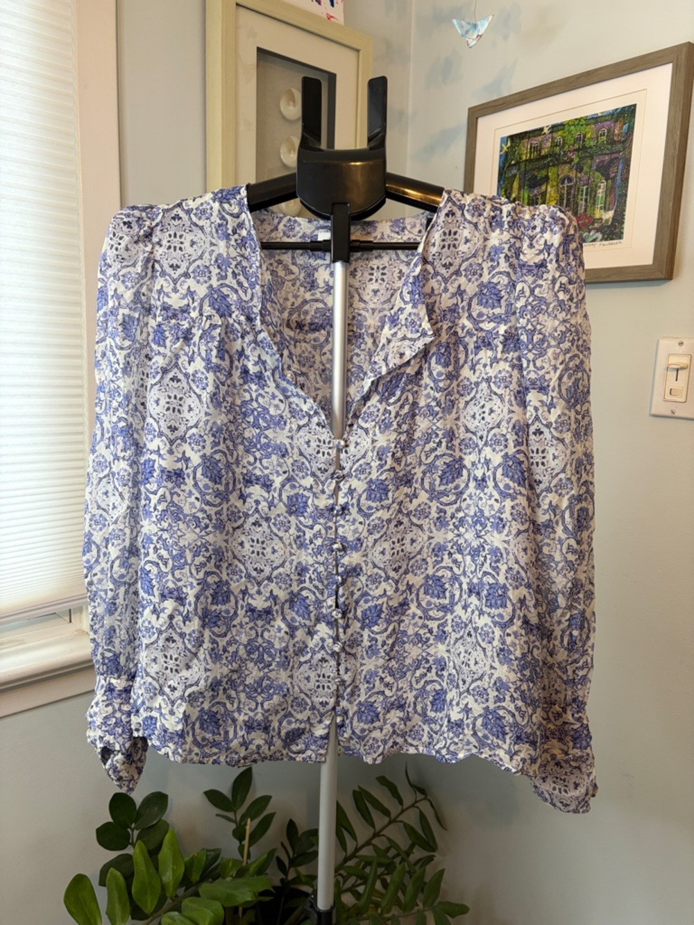 INTERMIX Blue and White Floral Paisley Button-Front Blouse